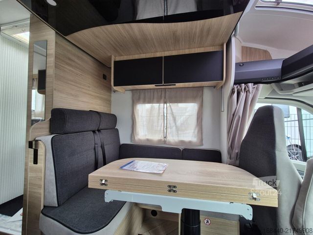 Pusiau integruotas kemperis CHAUSSON 627 Titanium Line Arctic/Hubbett/5 Gurtplätze