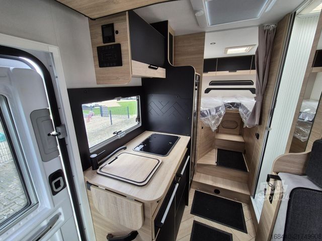 Pusiau integruotas kemperis CHAUSSON 627 Titanium Line Arctic/Hubbett/5 Gurtplätze