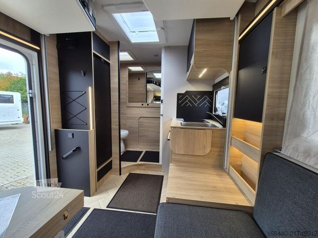 Camper semintegrato CHAUSSON Titanium Line 630 Drive/AHK/4.100/Arctic