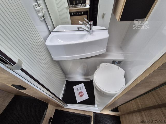 Teilintegriertes Wohnmobil CHAUSSON S697 Sport Line Arctic/Solar/Markise