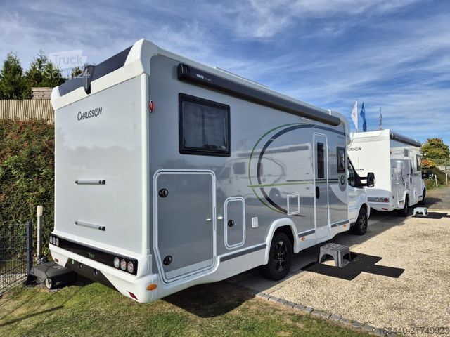 Camper semintegrato CHAUSSON Titanium Line 797 Hubbett/Arctic/Drive