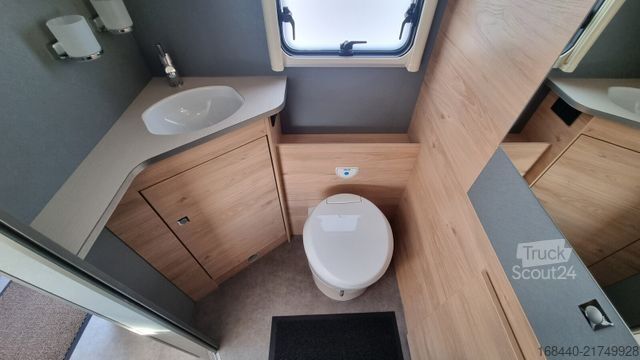 Daļēji integrēta kemperis DETHLEFFS Just Camp T 6762 Markise/Kamera/Alu/Family