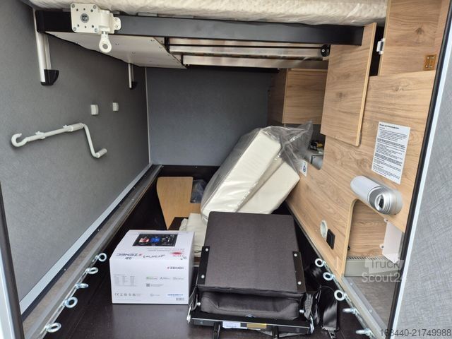 Autorulotă semi-integrată DETHLEFFS Just Camp T 7052 DBM Automatik / 5. Gurtplatz