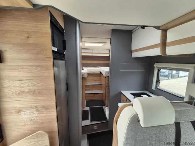 Autorulotă semi-integrată DETHLEFFS Just Camp T 7052 EB Automatik/5 Gurtplätze