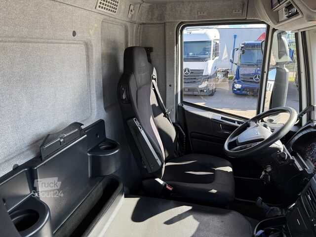 Iveco 260S40 6x2*4 ізотермічний фургон з холодильним агрегатом Carrier Iveco 260S40 6x2*4 Carrier 1050