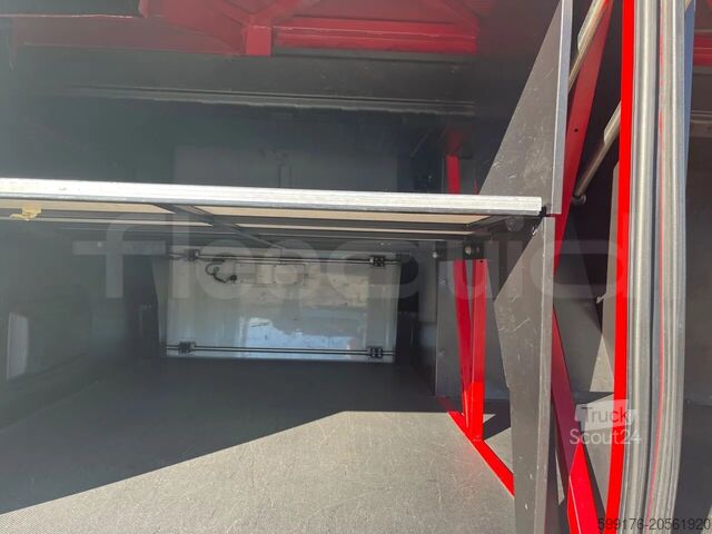 Trener IVECO Magelys