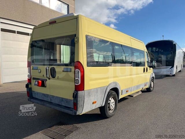 Transporte de personas Fiat Ducato