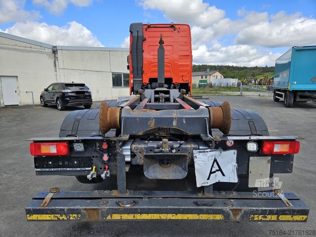 Kampós konténerszállító teherautó Volvo FH 460 6x2 Unfall