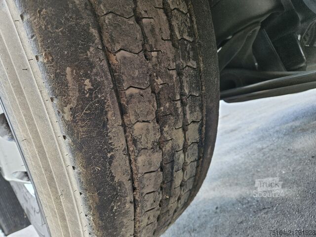 Kampós konténerszállító teherautó Volvo FH 460 6x2 Unfall