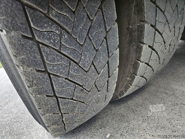 Kampós konténerszállító teherautó Volvo FH 460 6x2 Unfall