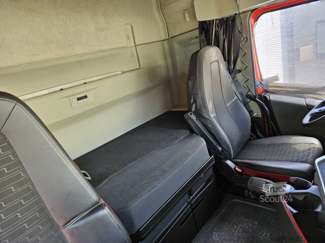 Kampós konténerszállító teherautó Volvo FH 460 6x2 Unfall