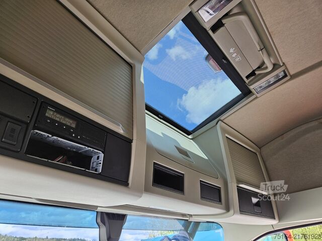 Kampós konténerszállító teherautó Volvo FH 460 6x2 Unfall