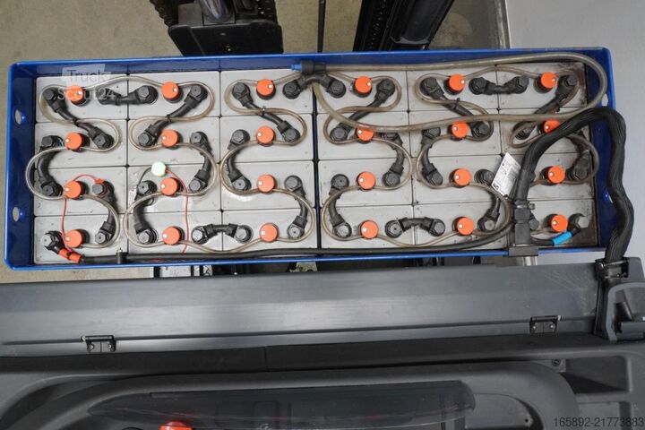 Chariot à mât rétractable Linde R 16 HD 1120