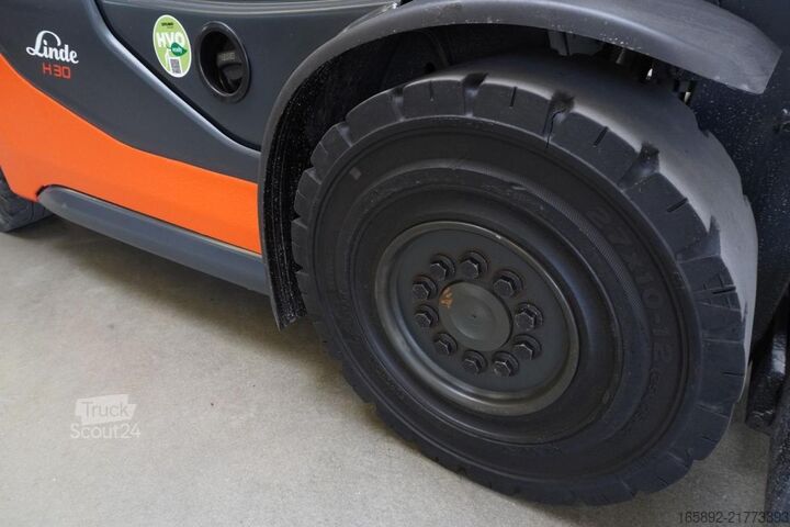 Targonca Linde H 30 D 1202