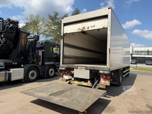 Trasporto refrigerato/congelato DAF LF 290 19T FRIGO CARRIER - BOX 8m40 x 2m46 x 2m...