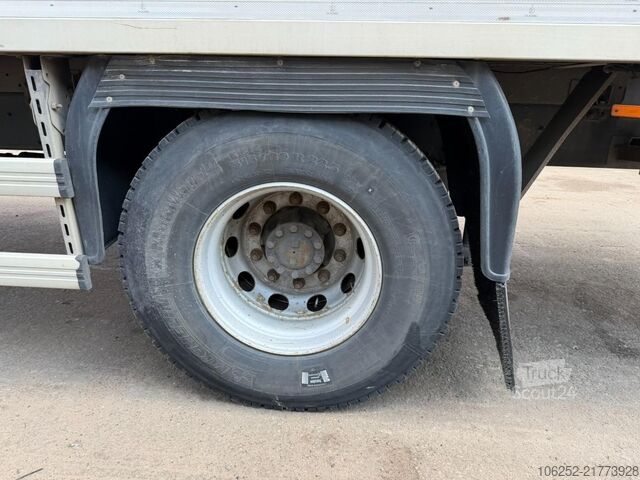 Trasporto refrigerato/congelato DAF LF 290 19T FRIGO CARRIER - BOX 8m40 x 2m46 x 2m...