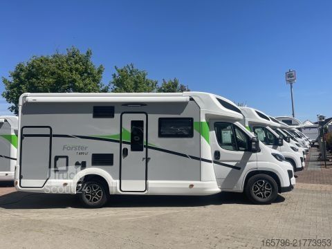 Félintegrált lakóautó Forster T 699 LF 140 PS * Automatik * 3,5 t
