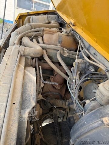 Dodávka s jeřábem na podvozku nákladního auta Unimog U 1000  427/10 Kran Hiab 090 KM: 8.600