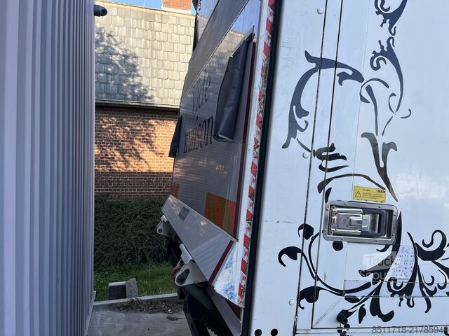 Kassevogn DAF LF 230 FA Lift - Air/Co - 104.662 Kms