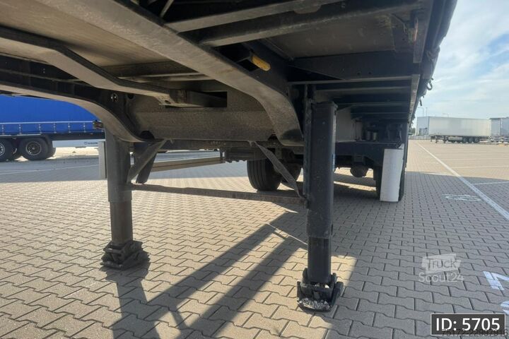 Krone SD / Yönlendirme aksı / Kaldırma aksı / Montajlı forklift / Kampanalı frenler Krone SD / Steering axle / Lift axle / Mounted forkli...