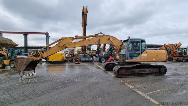 Escavadora de rastos CASE Case CX 210