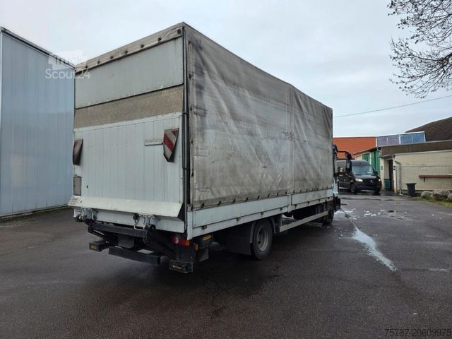 Tentinė furgonė IVECO 80-220 Eurocargo, Gardine, ladebordwand