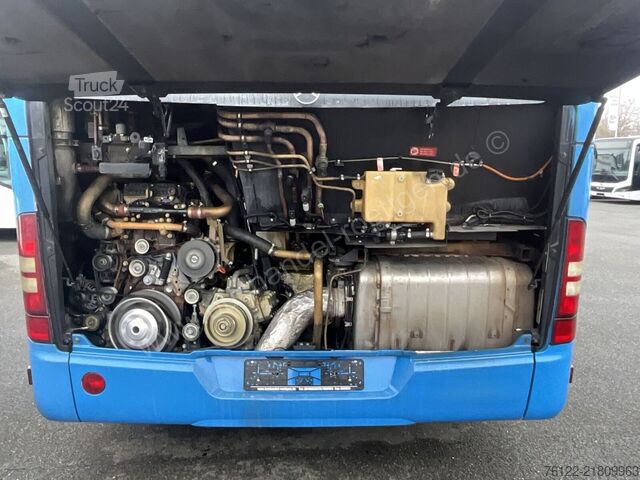 Autocarro articulado Mercedes-Benz Conecto G