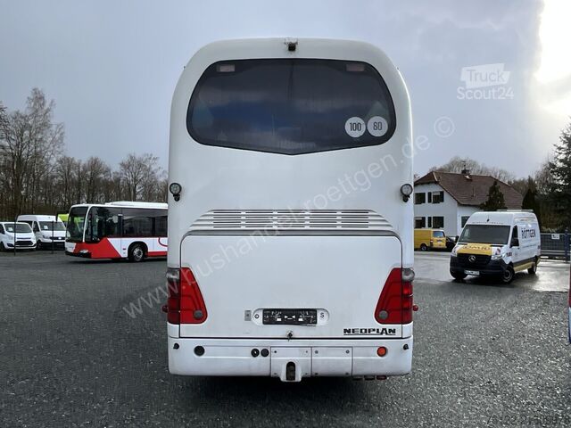 Autobus za međugradski prevoz Neoplan Starliner 516/3 SHDH