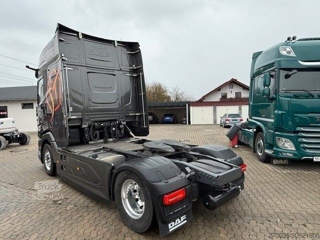 Τυπική μονάδα τράκτορα DAF XG+ 530 NGD ACC+Intarder+ALU+Leder+2Tanks+TOP