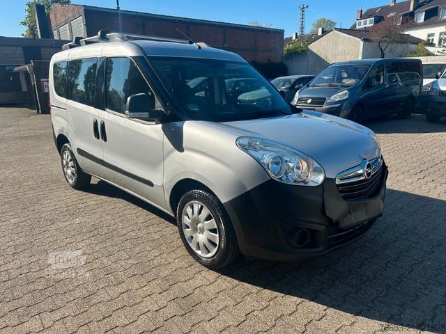 Minibus OPEL Combo 70kw * 5-Sitze * Klima * 107016 km * PDC