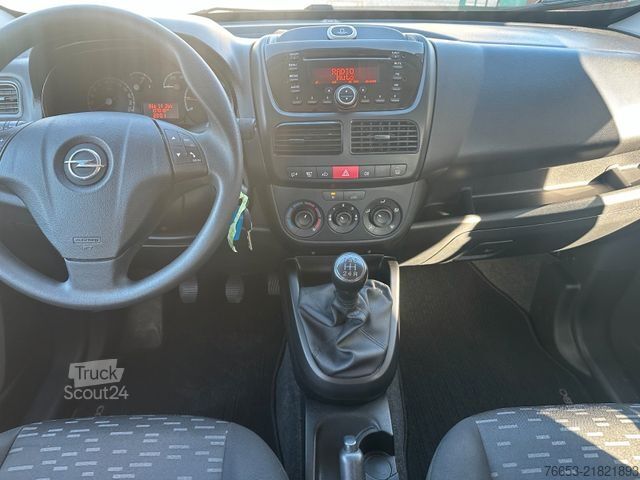 Minibus OPEL Combo 70kw * 5-Sitze * Klima * 107016 km * PDC