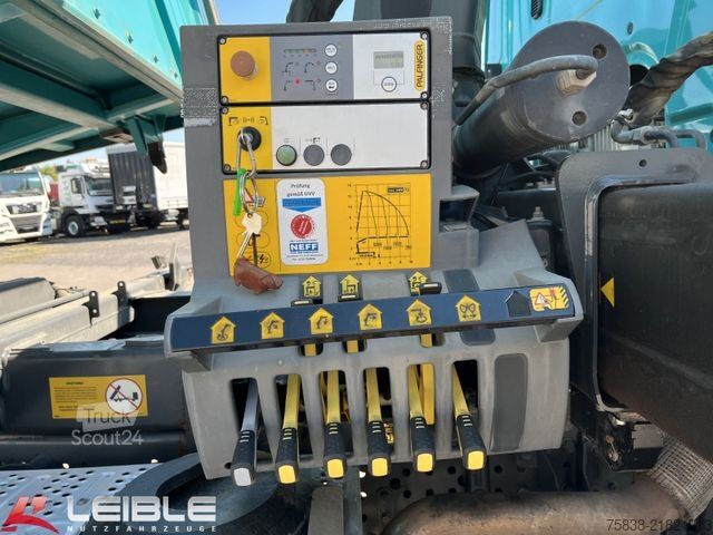 Pašizgāzējs kravas automašīna MERCEDES-BENZ Arocs 1832 Kipper+ Kran Palfinger PK9501*205TKM*