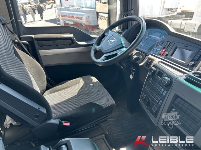 Standardni vlačilec MAN TGX 18.500 BLS*XLX*2xTank*Retarder*MOTORSCHADEN*