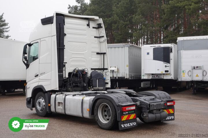 стандартный седельный тягач VOLVO FH 460 Globetrotter XL i-Save