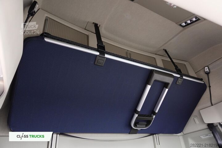 стандартный седельный тягач VOLVO FH 460 Globetrotter XL i-Save