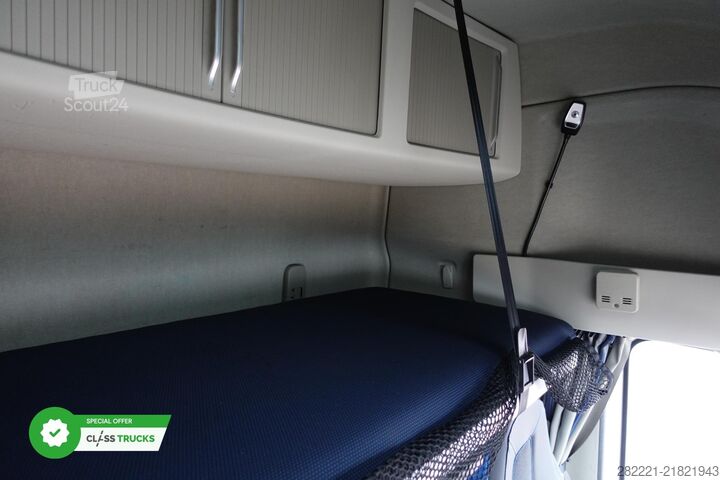 стандартный седельный тягач VOLVO FH 460 Globetrotter XL i-Save