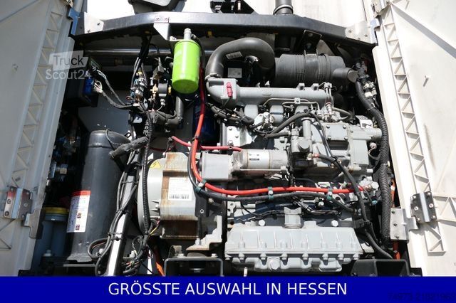 Kylmäkuljetuspuoliperävaunu KRONE CARRIER HE19 Doppelstock Blumenbreite ¤549.-mtl.