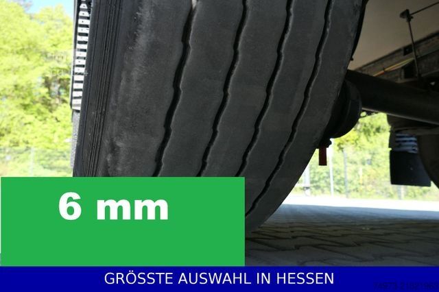 Kylmäkuljetuspuoliperävaunu KRONE CARRIER HE19 Doppelstock Blumenbreite ¤549.-mtl.