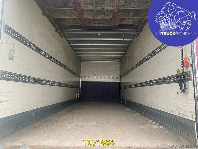 Kofer DAF LF 230