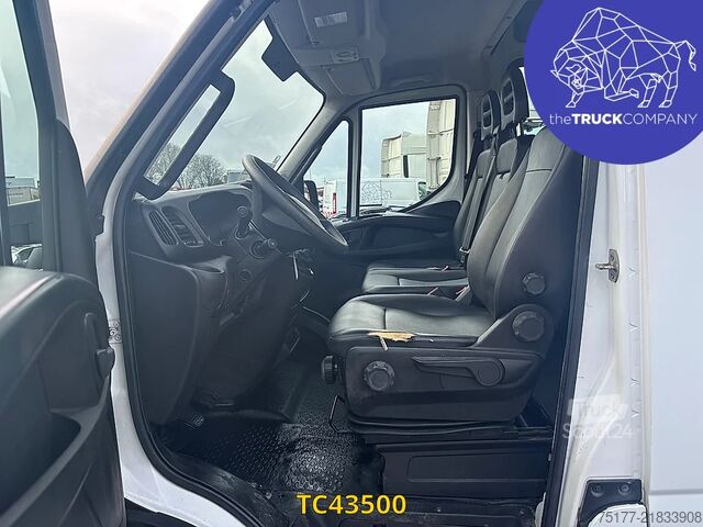 Furgoneta Iveco Daily 35C15V12 Double cab 7 places