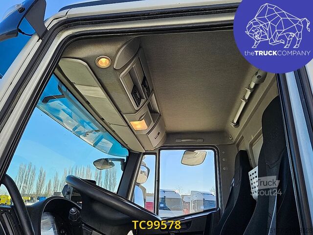 Sliding tarpaulin Iveco EuroCargo 120 E22