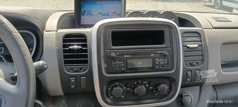 фургон-бокс Renault Trafic France Elevateur 091 FCC - 9m -
