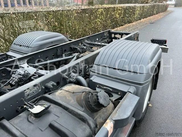 Podvozek s kabinou Mercedes-Benz Atego 1318 4x2 / Euro 6 / Schaltung 1218