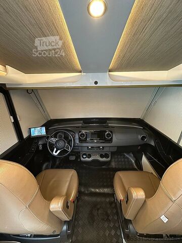 інтегрований автокемпер Bürstner Elegance I 920 G