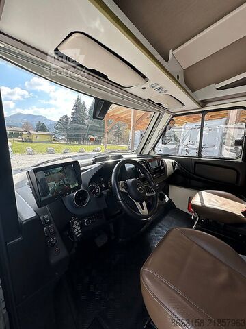 інтегрований автокемпер Bürstner Elegance I 920 G