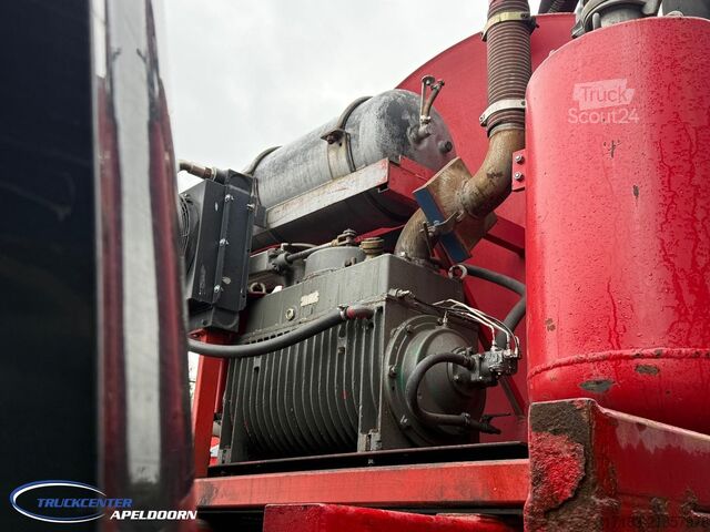Засмукващо превозно средство Scania G480 8x4, Naafreductie, 199.500 km, Kipper