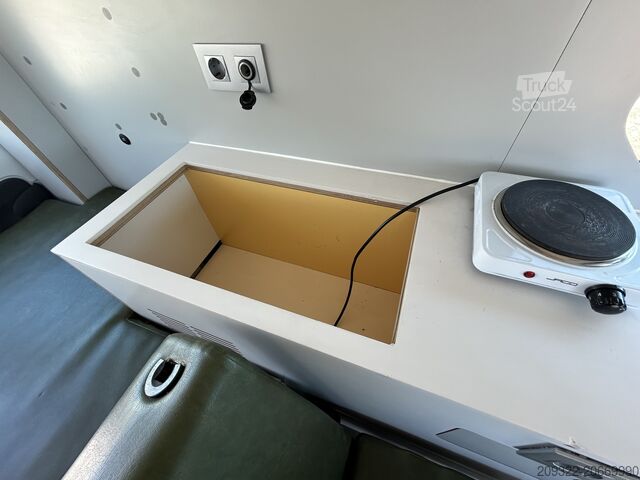 Husvagn/husbils Renault Traffic Camper | 2 Posti Letto | Cucina | Pronto a Viaggiare