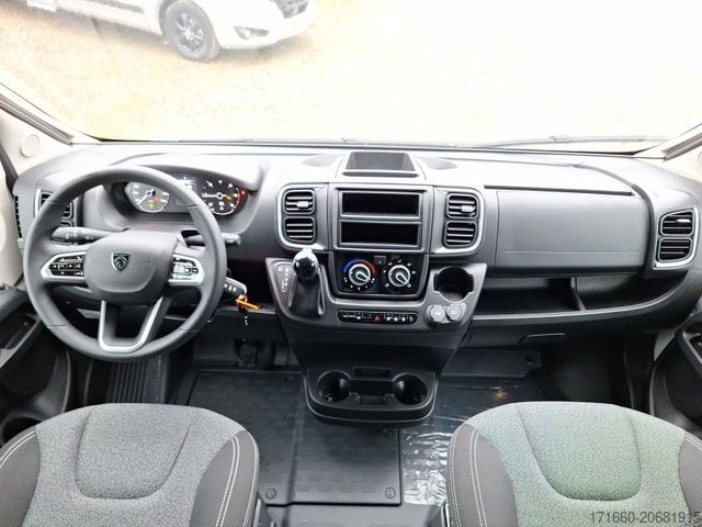 Kastenwagen Wohnmobil / Campervan CARADO CV 640 AUTOMATIK