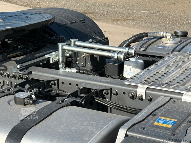 Standart çekici ünitesi VOLVO FM 430 Light 6,7 t., Kipphydraulik, MIETEN?