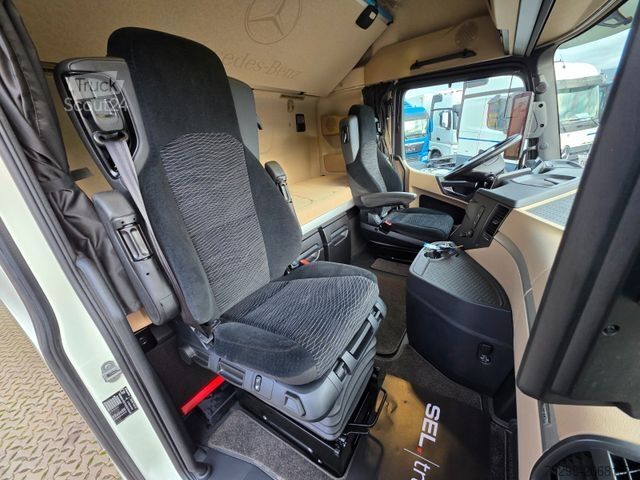 Camion porte-caisses amovibles MERCEDES-BENZ Actros 2545 /Retarder/2 Tanks/Xenon/Liftachse/6D